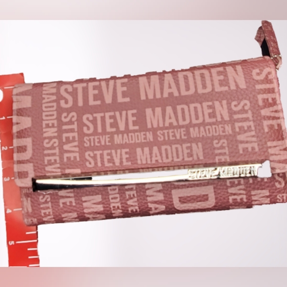 Steve Madden Trifold Clutch Wallet Wristlet - Pink (NWT) - Picture 8 of 12